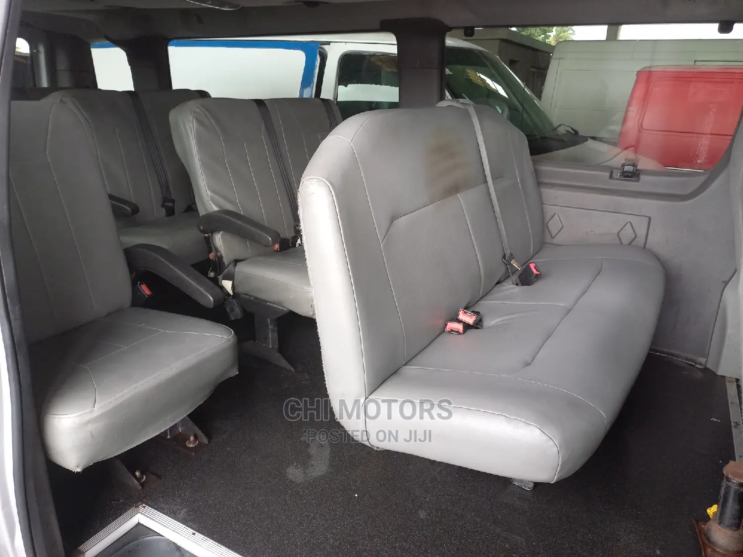 Ford E350 2013 Silver