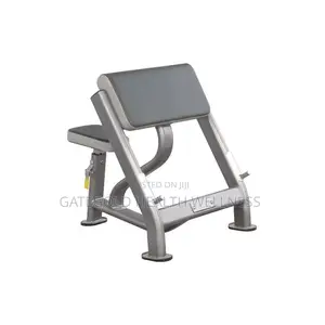 IT7002B Seated Preacher Curl
