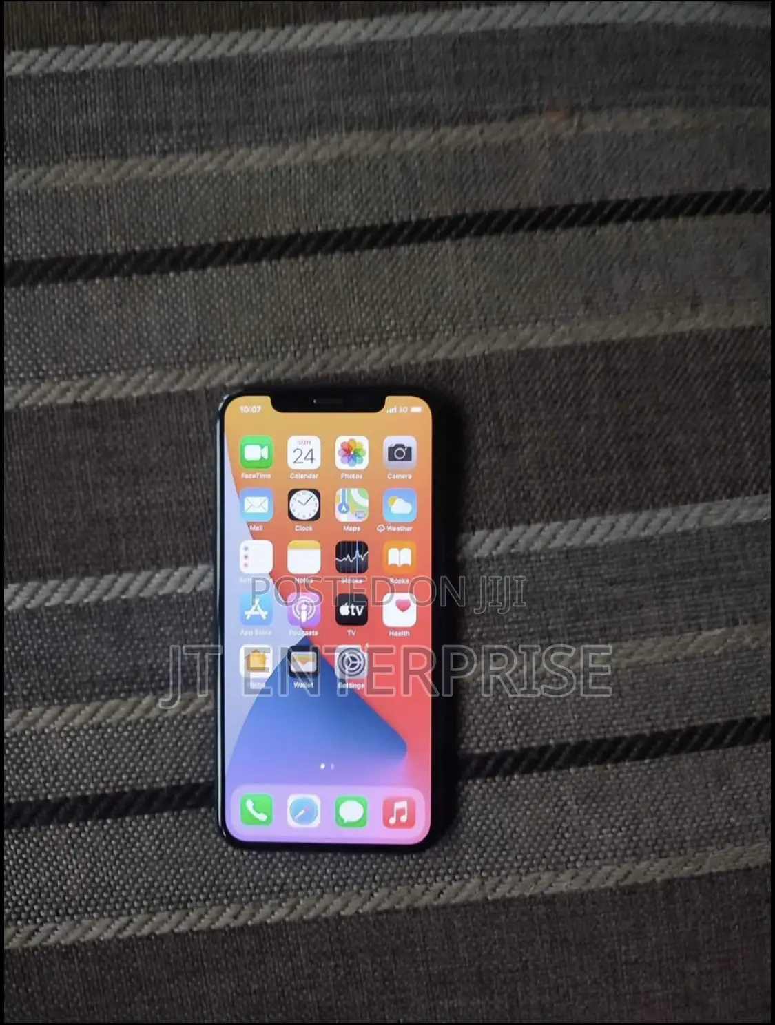 Apple iPhone X 64 GB Black
