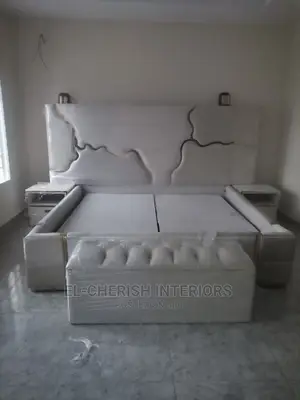 Royal Dove Bed