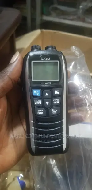 Icom M25 VHF Marine Radio