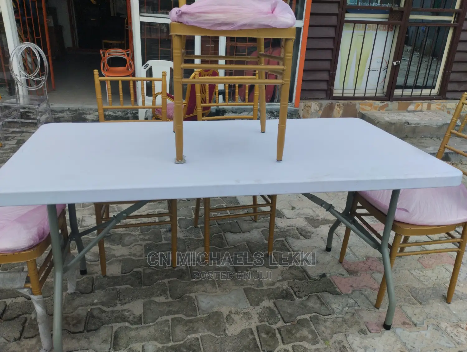 Chivalry Chair