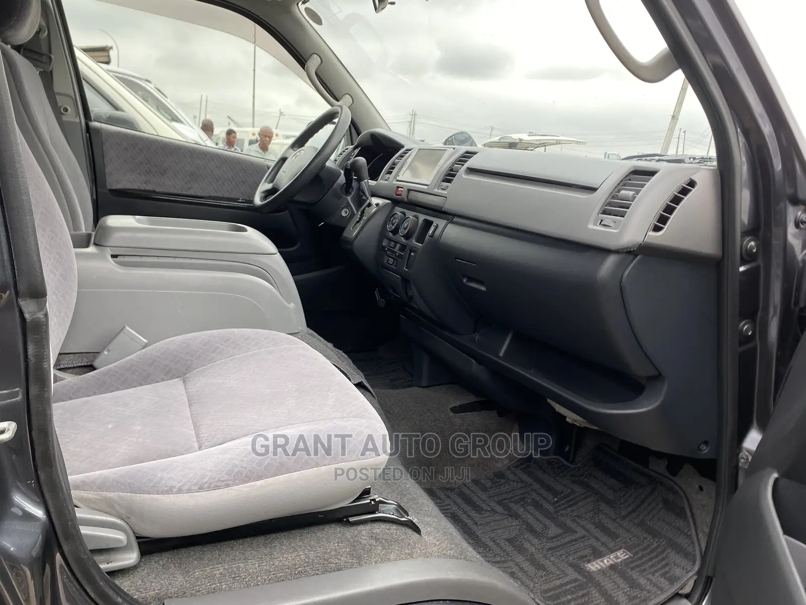 Toyota HiAce 2012 Grey