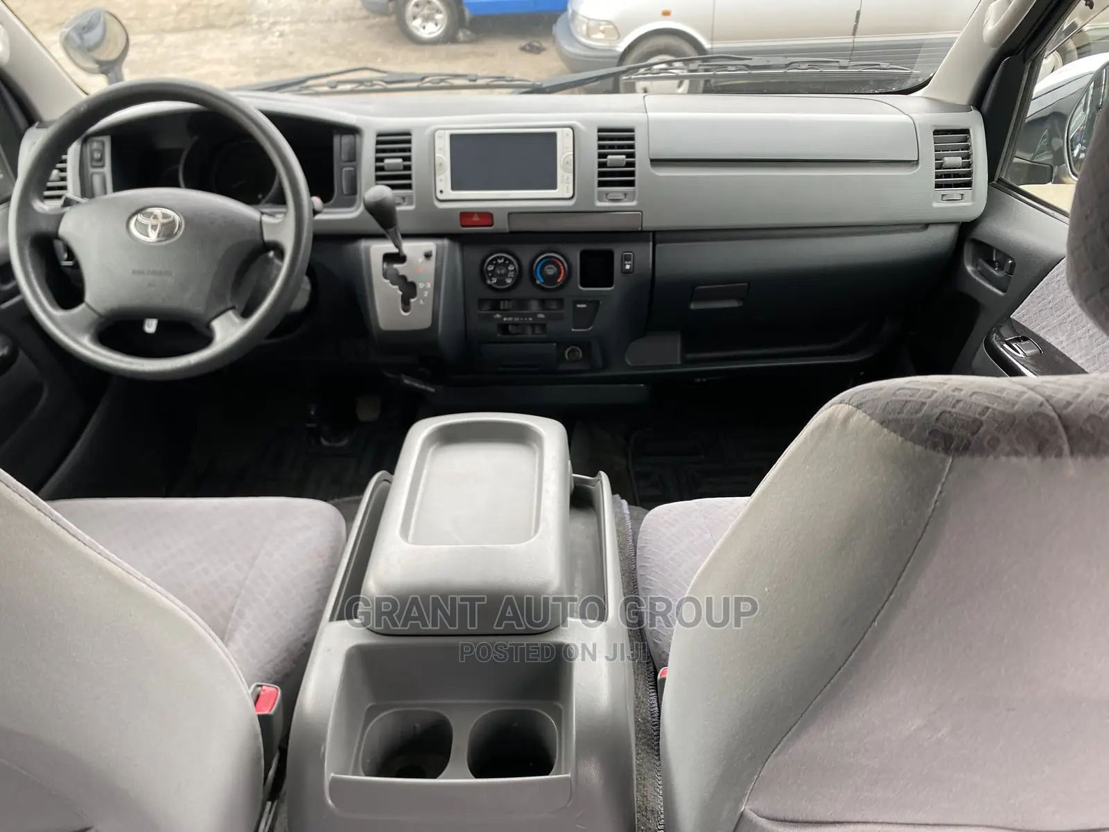 Toyota HiAce 2012 Grey