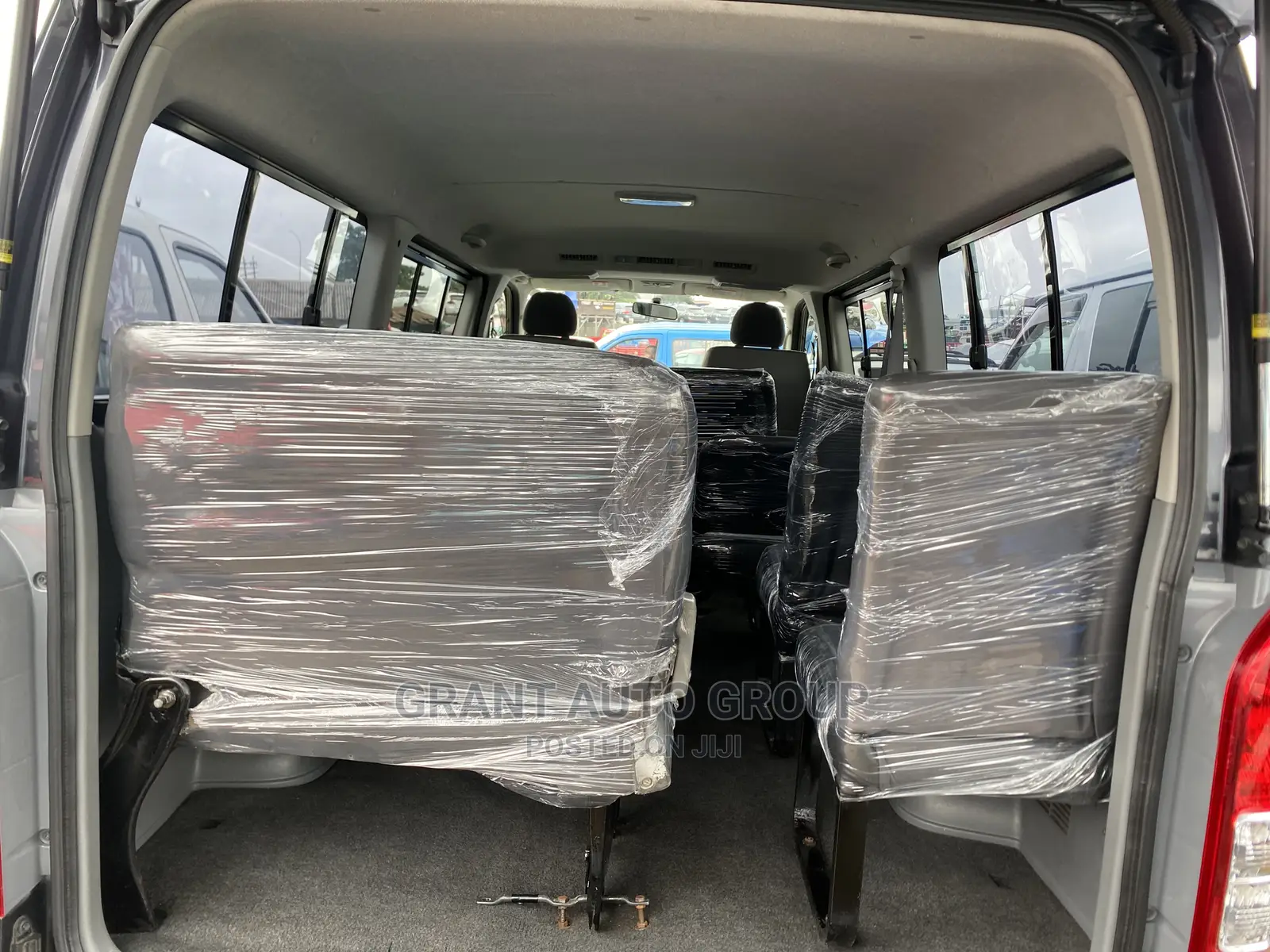 Toyota HiAce 2012 Grey