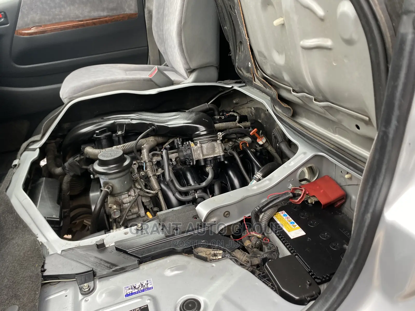 Toyota HiAce 2014 Silver