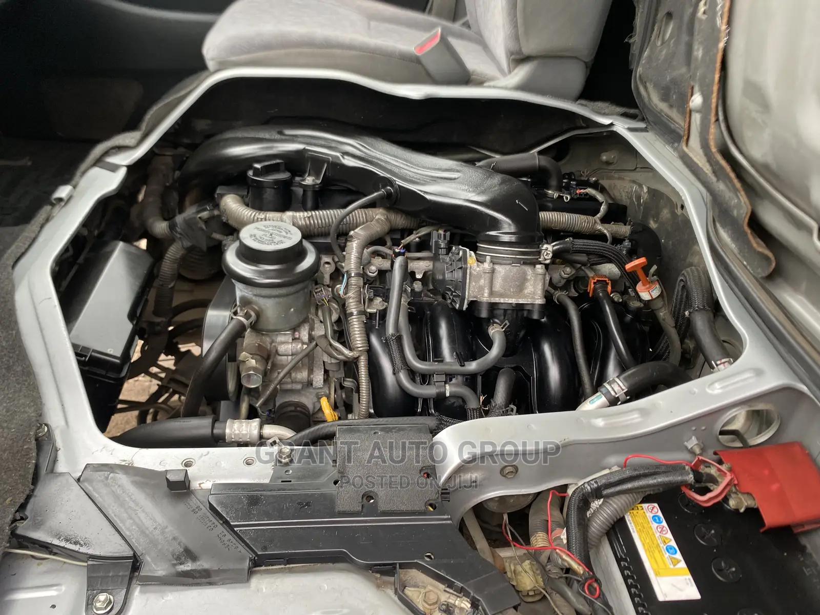 Toyota HiAce 2014 Silver