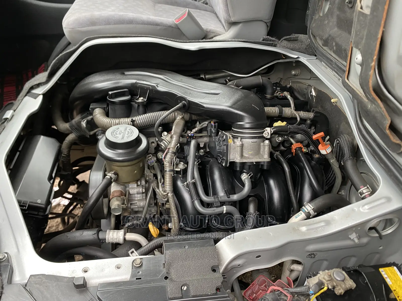 Toyota HiAce 2012 Silver
