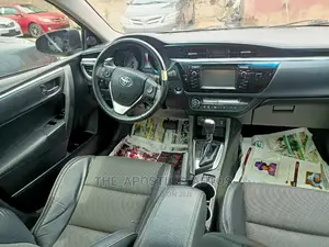 Toyota Corolla 2016 Gray