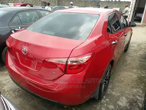 Toyota Corolla 2017 Red