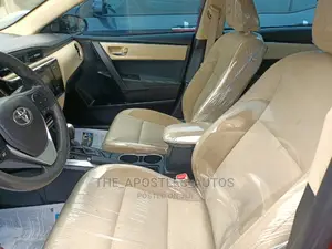 Toyota Corolla 2017 Red