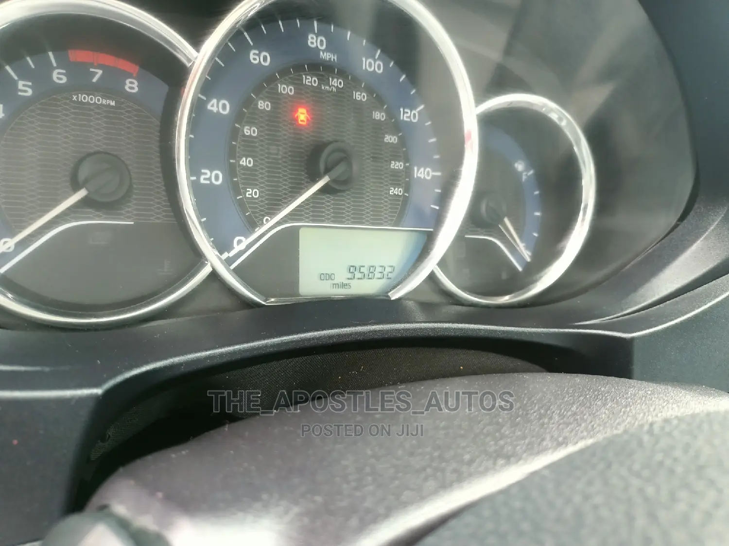 Toyota Corolla 2015 Silver