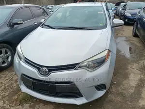 Toyota Corolla 2015 Silver