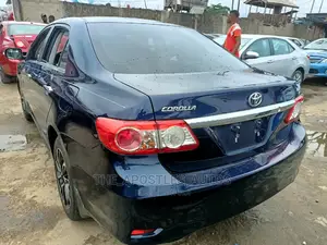 Toyota Corolla 2013 Blue