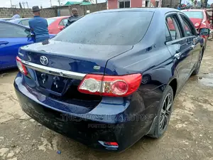 Toyota Corolla 2013 Blue