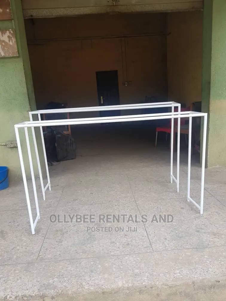 Rentals; Backdrops, Decors.