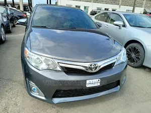 Toyota Camry 2014 Gray