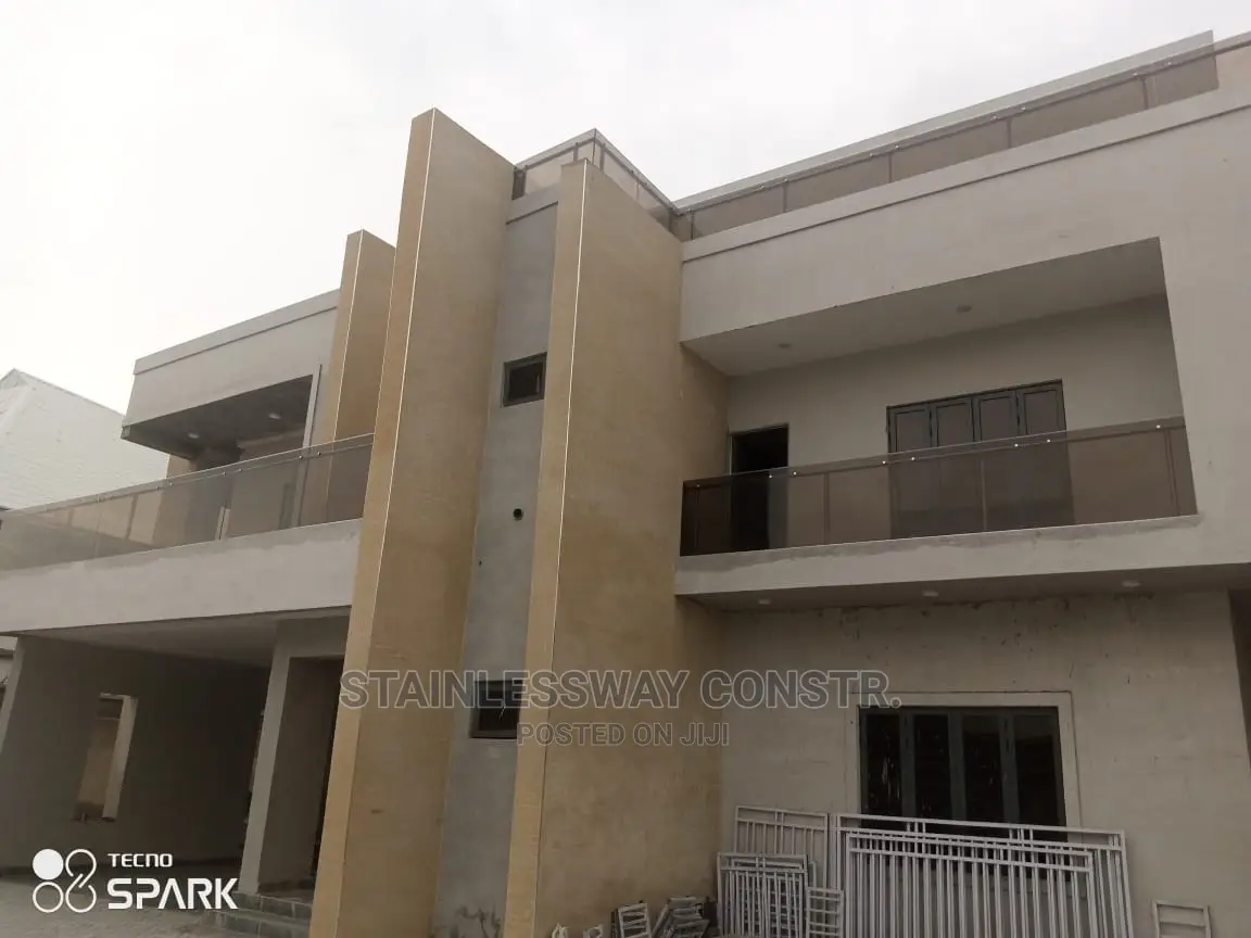 Tinted Glass Balcony Railing