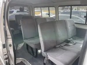 Toyota HiAce 2011 White