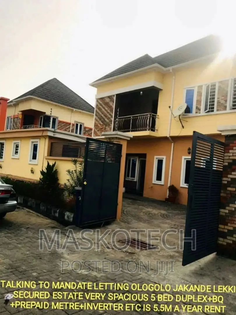 4bedroom Duplex in Lekki for Sale