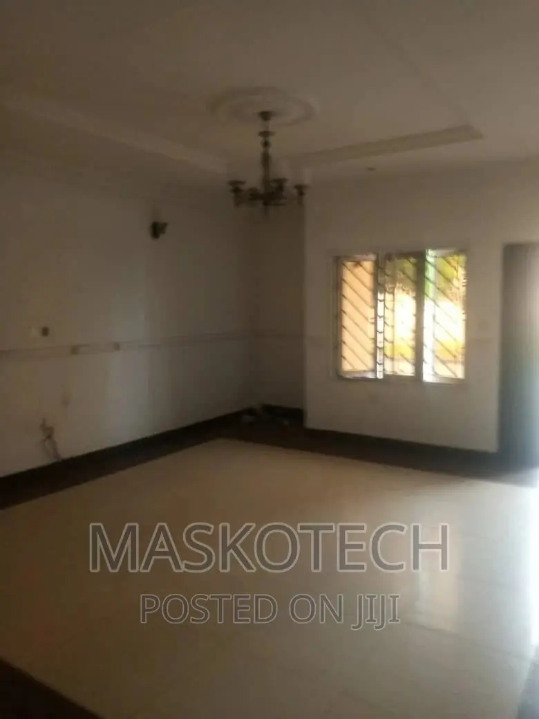 4bedroom Duplex in Lekki for Sale
