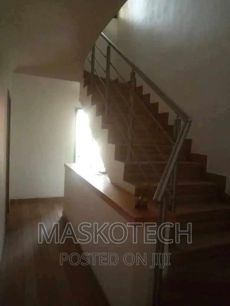 4bedroom Duplex in Lekki for Sale