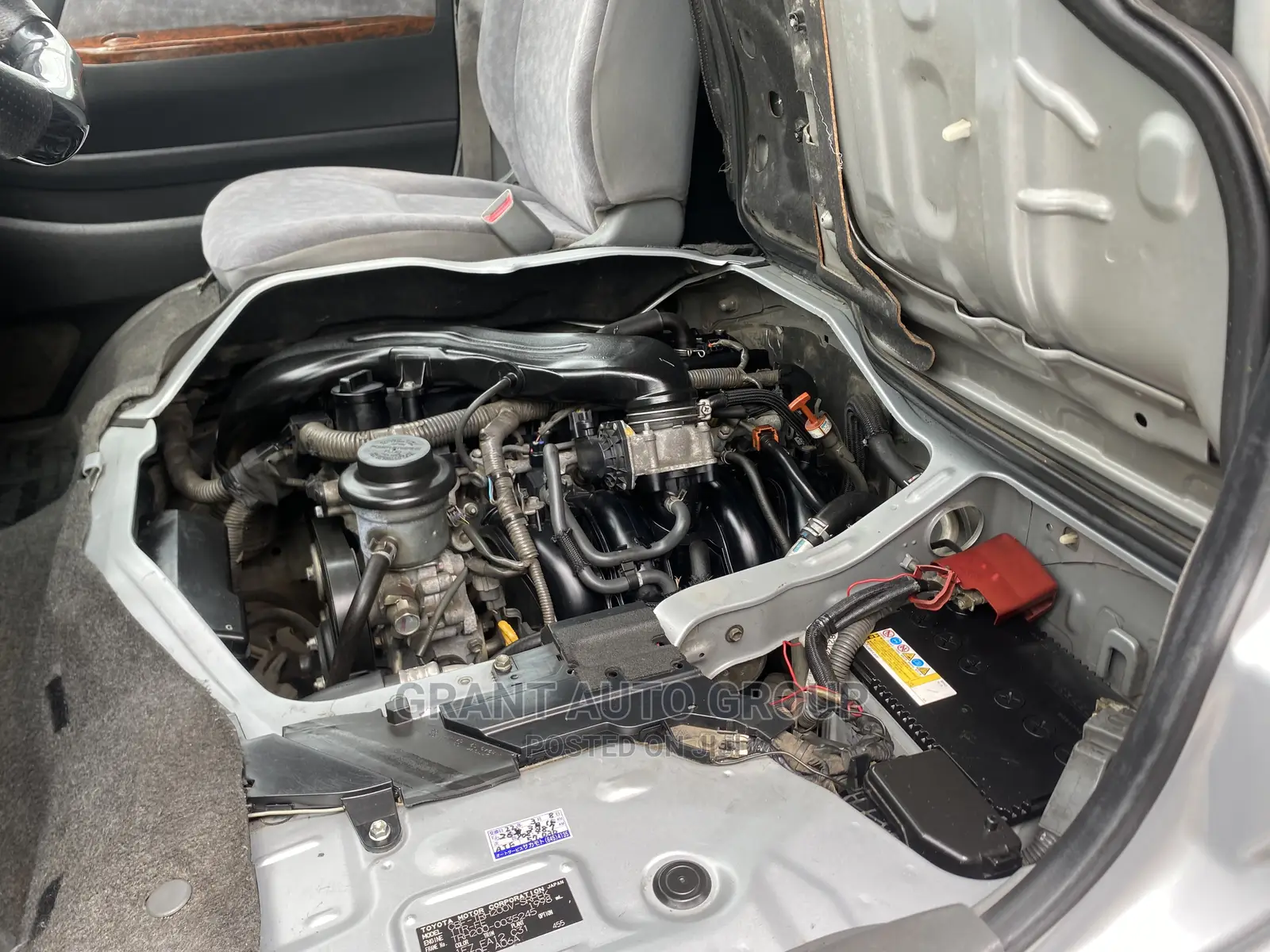 Toyota HiAce 2013 Silver