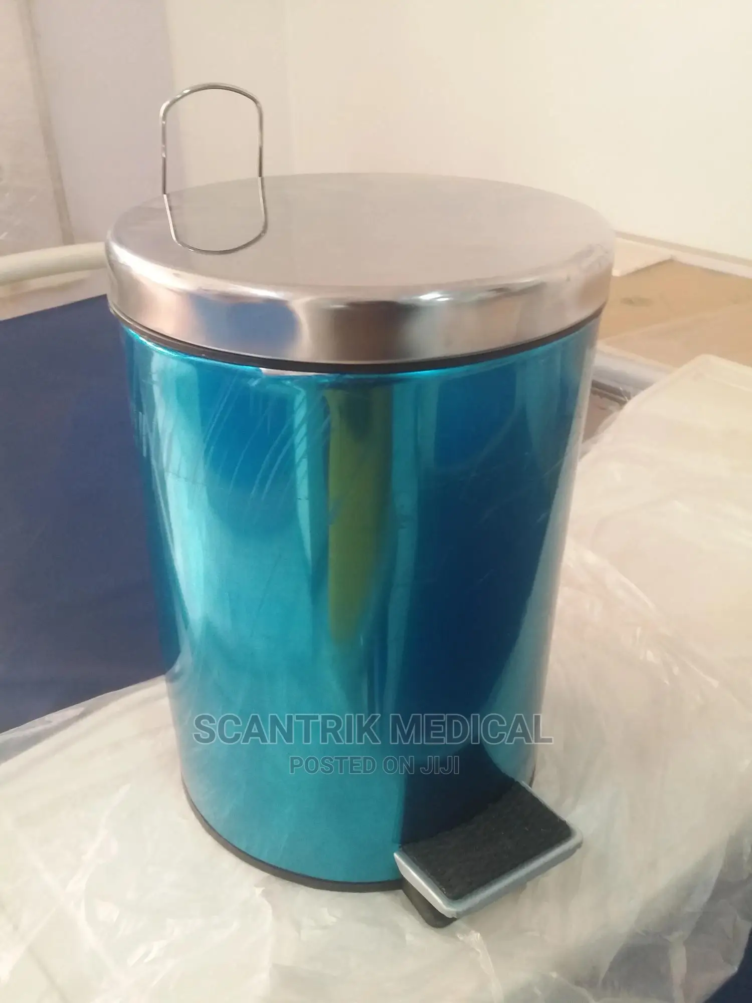 8L Trash Bin Cover and High Quality 8lite