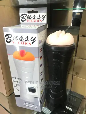 Artificial Vibrating Pussy Cup-Male Masturbator Vagina Torch
