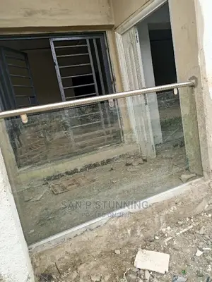 Top Rail Glass Balcony