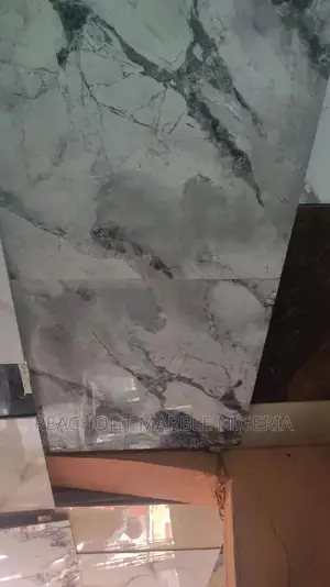 High Quality Polished 80*80 Tiles