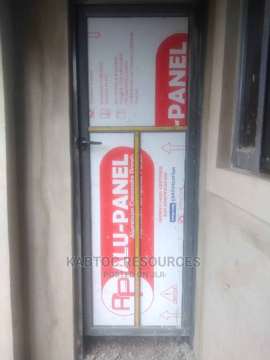 Allumaco Bathroom Doors