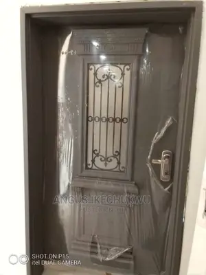 Israeli Decorative Executive