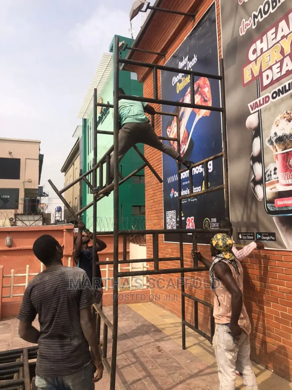 Mobile and Pipes Scaffold Rental