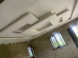 Pop Ceiling, Wall Screeding, Pop Shelf