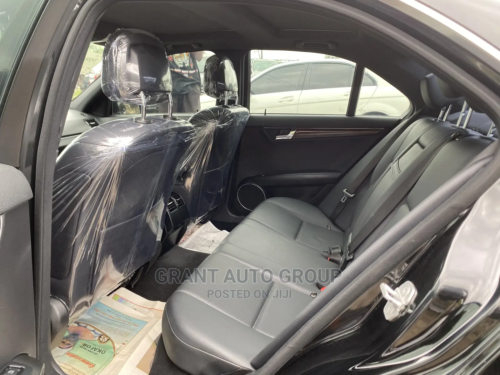 Mercedes-Benz C300 2010 Black