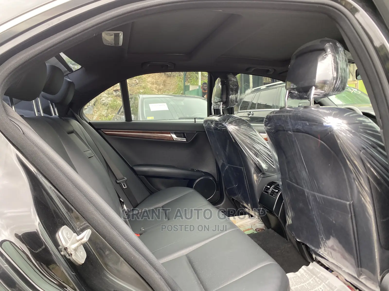 Mercedes-Benz C300 2010 Black