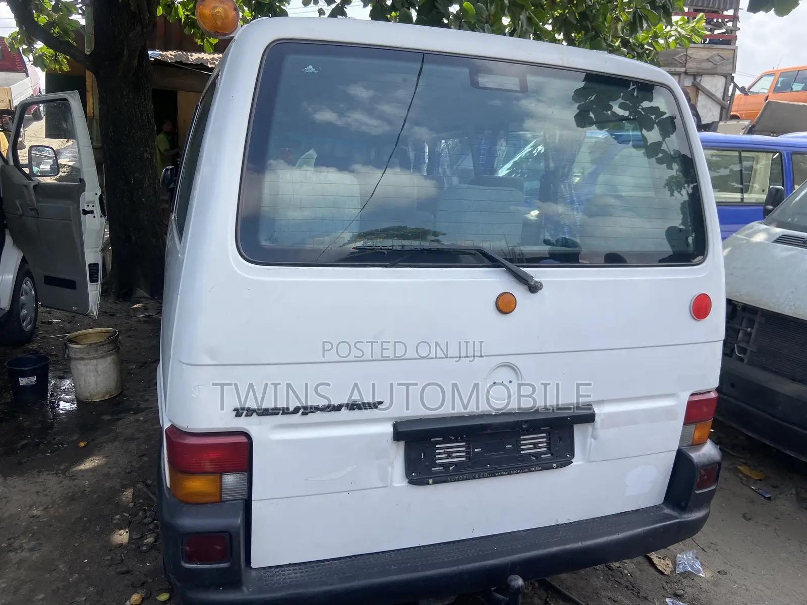 Volkswagen Transporter 2002 White