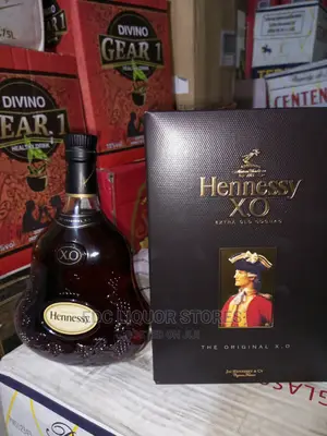 Hennessy Xo by 12 Bottles