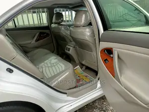 Toyota Camry 2011 White