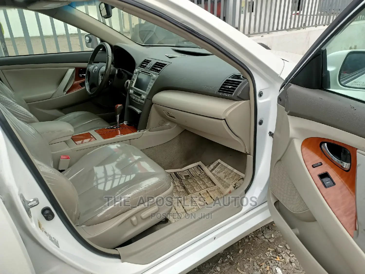 Toyota Camry 2011 White
