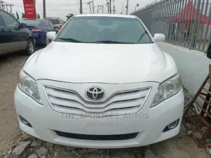 Toyota Camry 2011 White