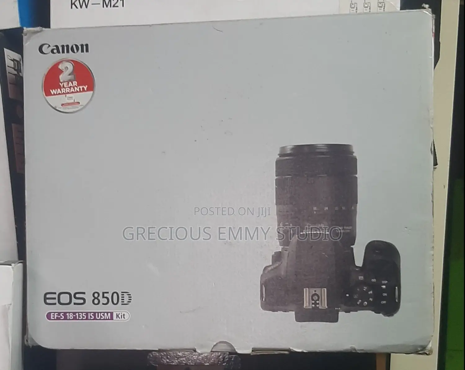 Canon 850D Camera
