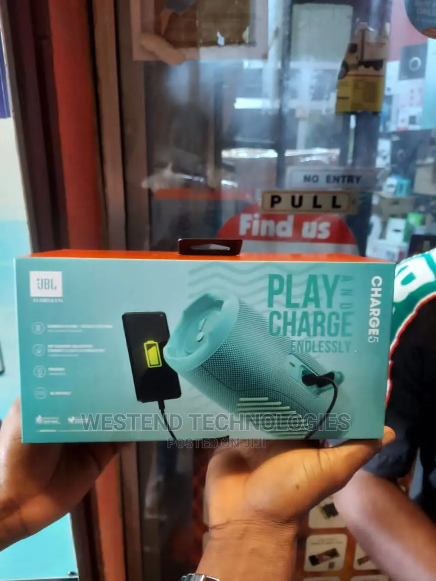 JBL Charge 5 Bluetooth Speaker
