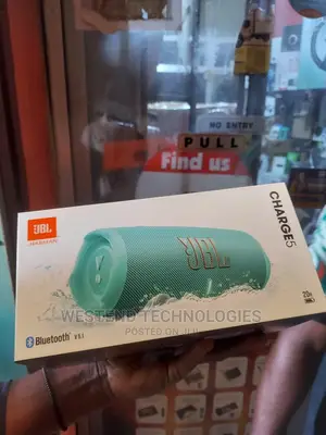 JBL Charge 5 Bluetooth Speaker