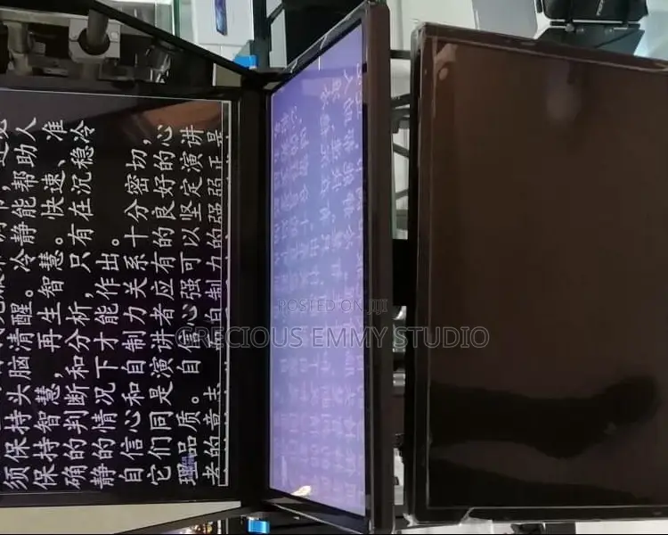 Double Screen Teleprompter