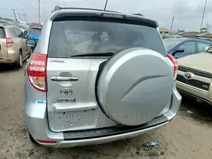 Toyota RAV4 2.5 Limited 4x4 2011 Silver