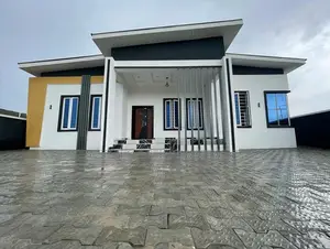 Furnished 3bdrm Bungalow in Off Lekki-Epe Expressway for sale