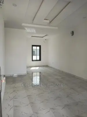 Furnished 3bdrm Bungalow in Beachwood Park, Lakowe for rent