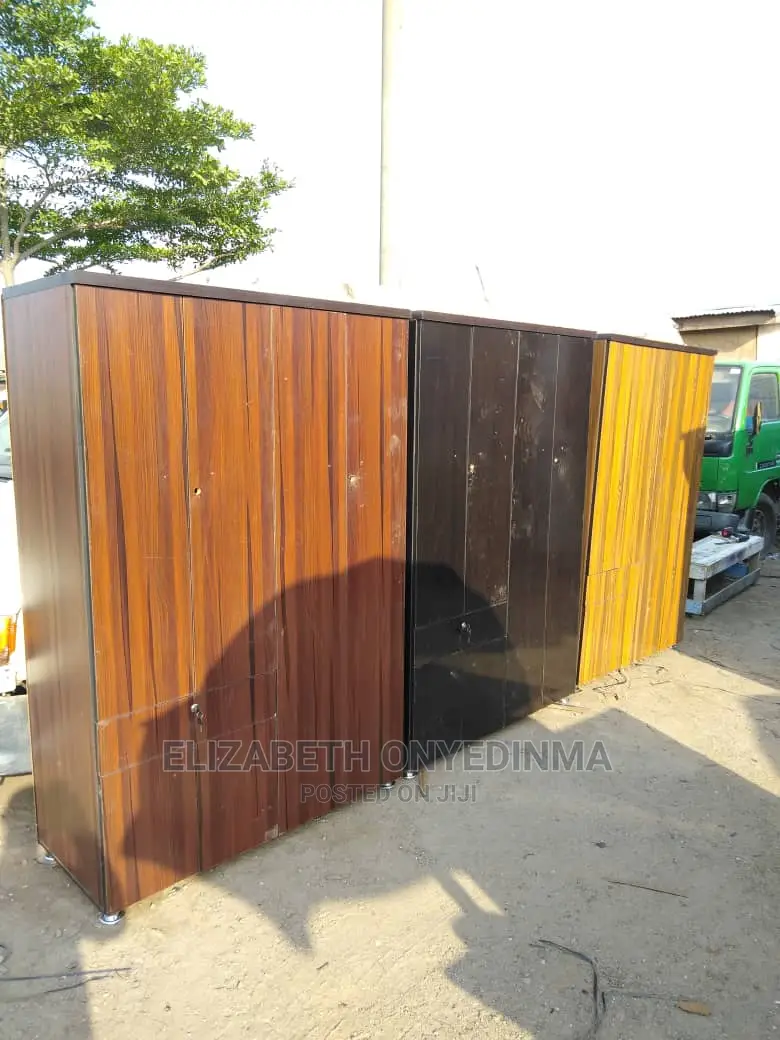 6ft*6ft Wardrobe With Drawers